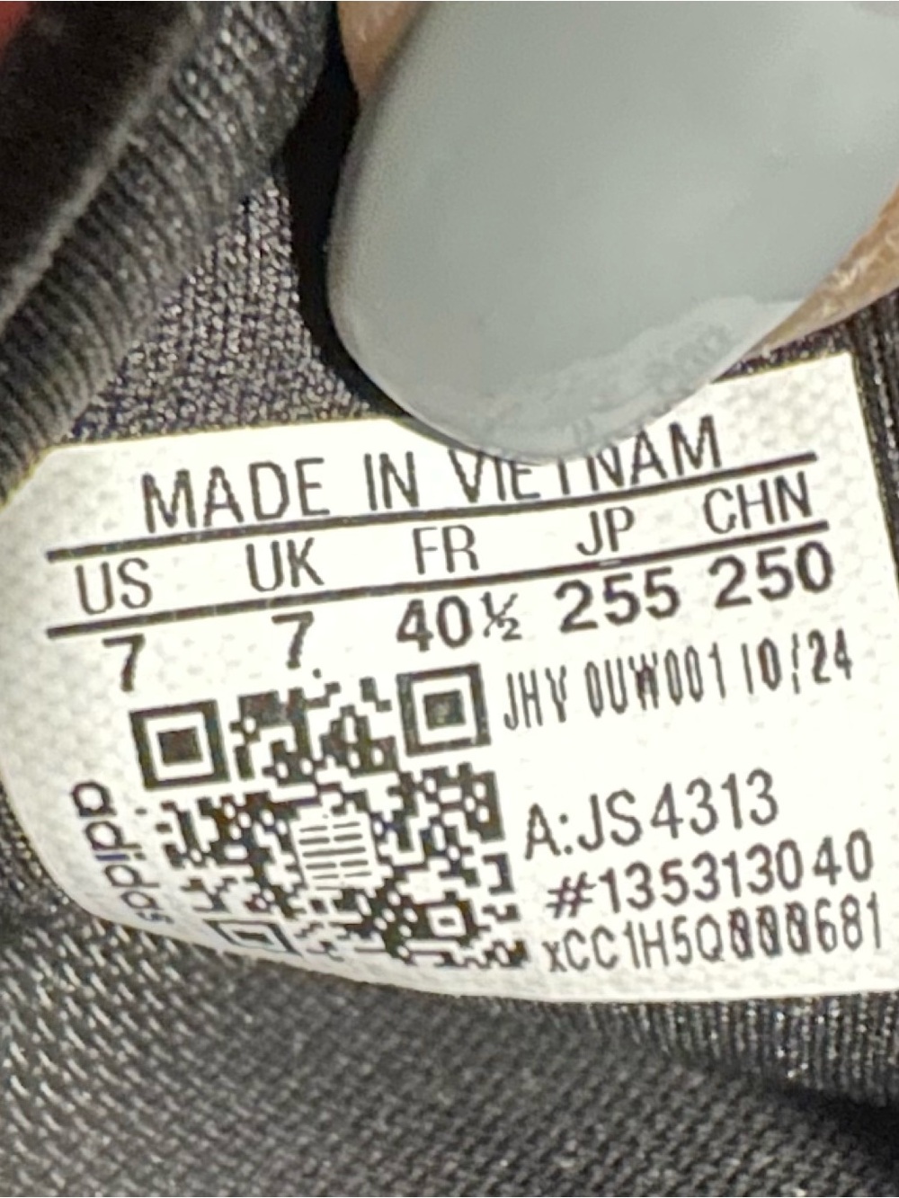 Adidas slides - Picture 3 of 6